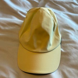 Green lululemon Run Hat